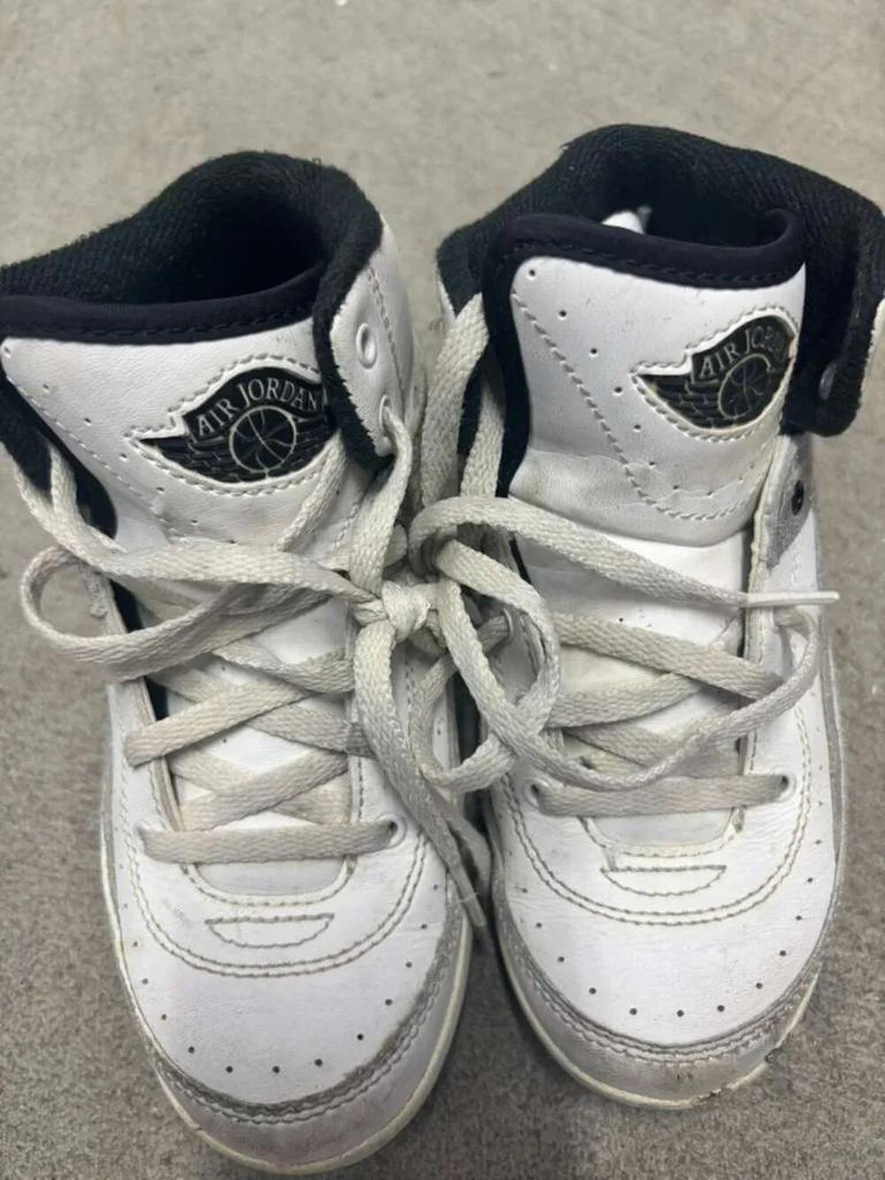 Nike Air Jordan 2 Retro TD 'Wings' White Grey Lizard Leather Sneakers Size 12